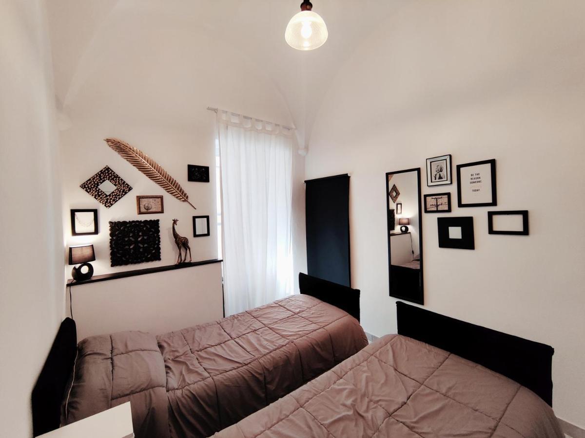 Modern Flat With Panoramic Terrace In Zuccarello 아파트 외부 사진
