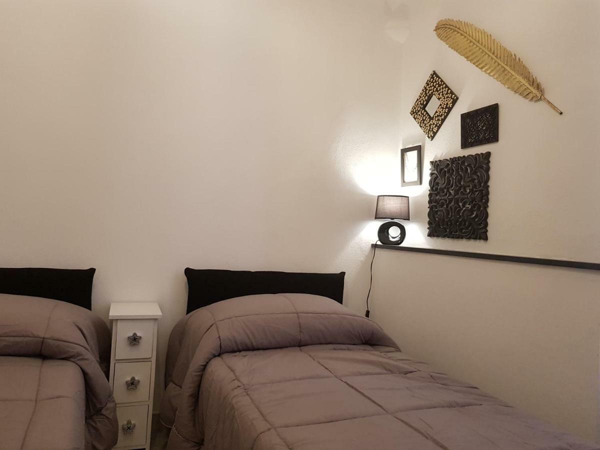 Modern Flat With Panoramic Terrace In Zuccarello 아파트 외부 사진