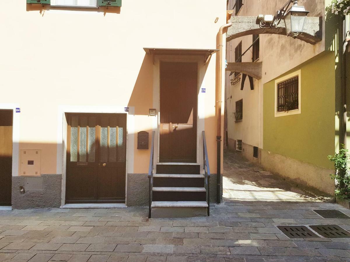 Modern Flat With Panoramic Terrace In Zuccarello 아파트 외부 사진